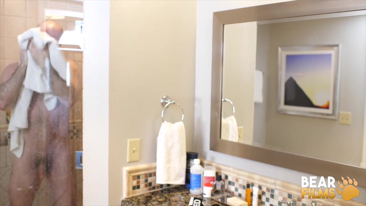 Steve Sommers and Adam James - Morning Shower - BearFilms