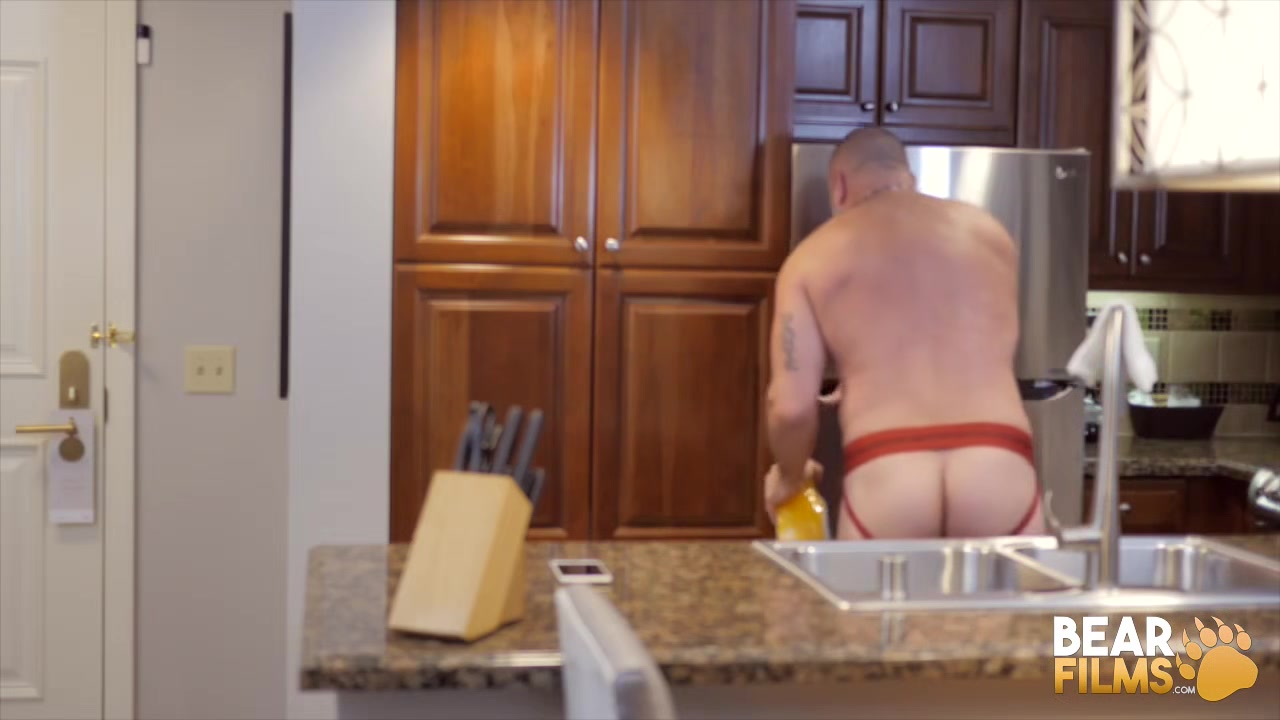 Emmett Frost and Dante Kirkdale - The Wind Down - BearFilms