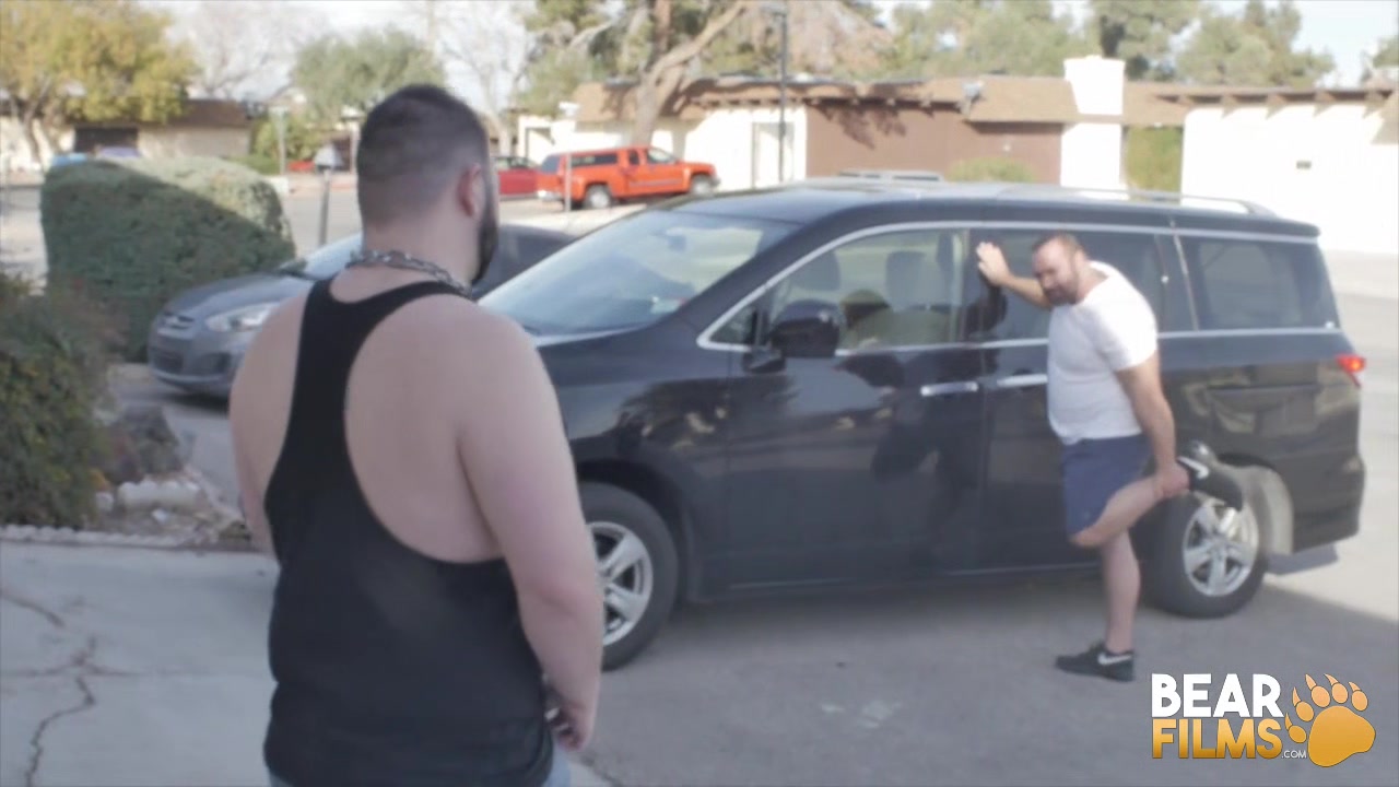 Brad Kalvo and Dean Gauge - Roadside Pickup - BearFilms