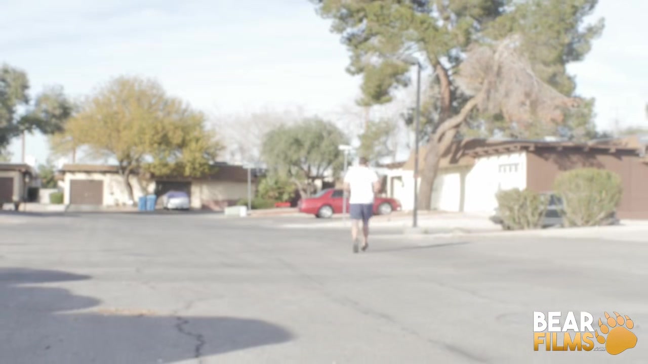 Brad Kalvo and Dean Gauge - Roadside Pickup - BearFilms