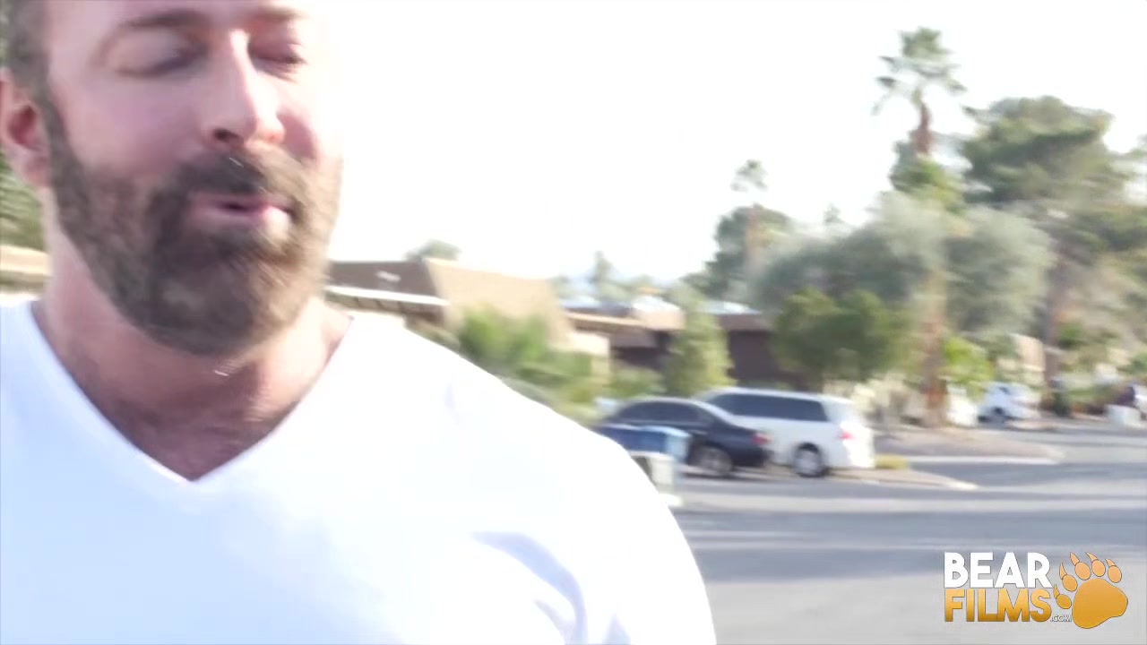 Brad Kalvo and Dean Gauge - Roadside Pickup - BearFilms