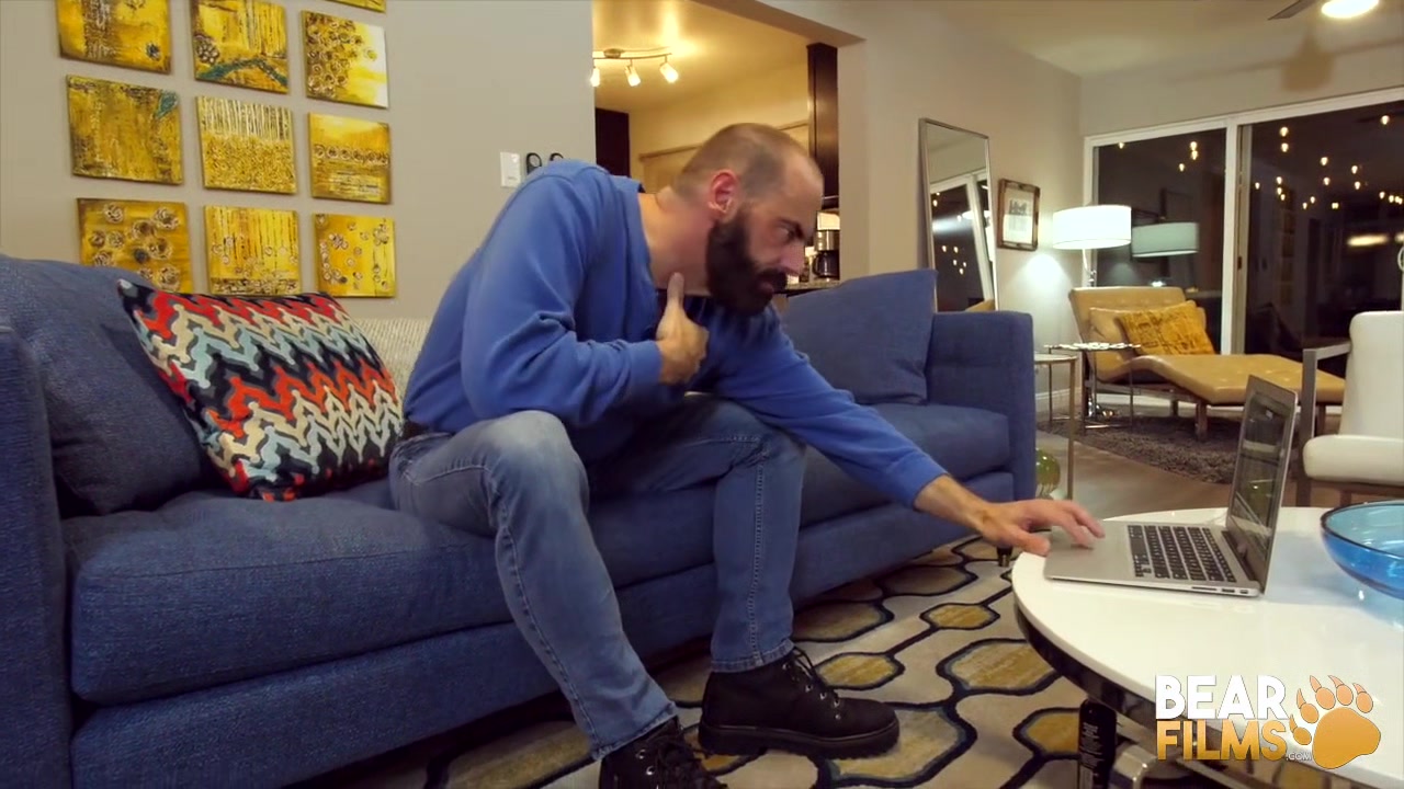 Steve Sommers and Avi Strider - Unexpected - BearFilms