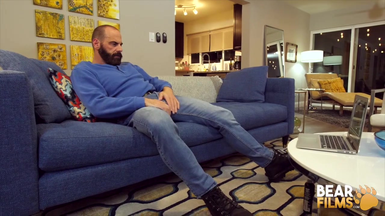 Steve Sommers and Avi Strider - Unexpected - BearFilms