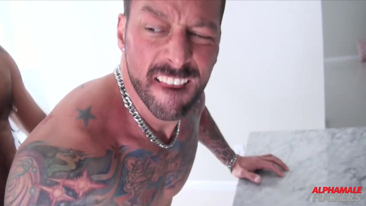 Alessio Romero and Hugh Hunter - BarebackThatHole