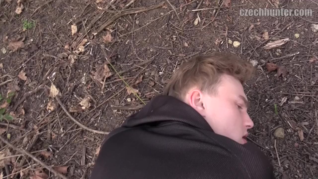 Czech Hunter 244 - BIGSTR