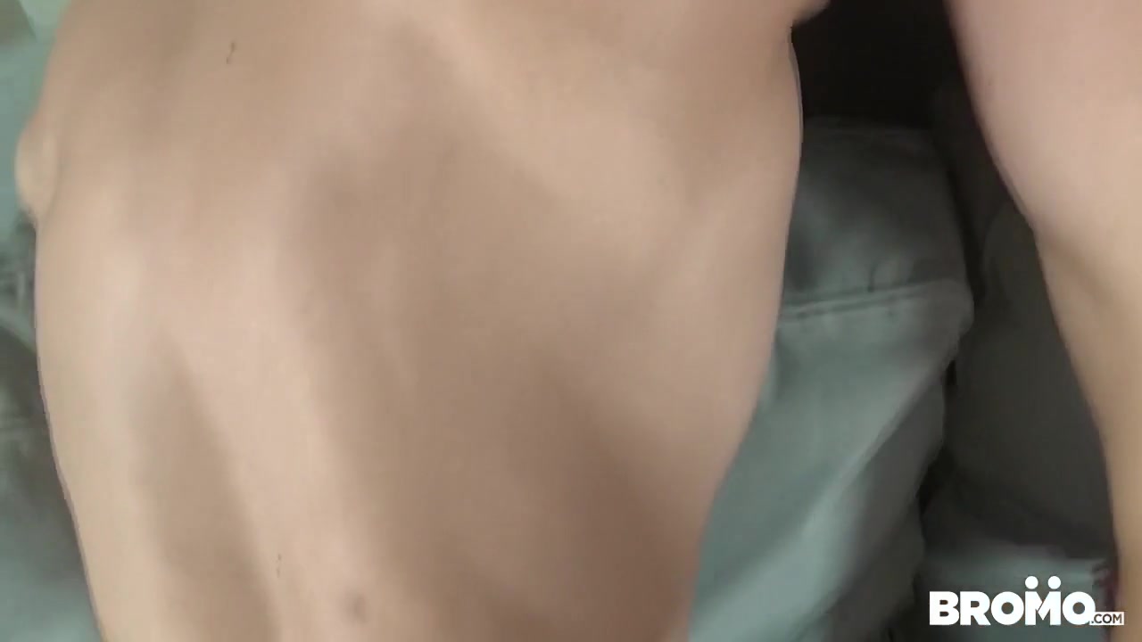Breed My Boyfriend #4, Scene 1 - BROMO