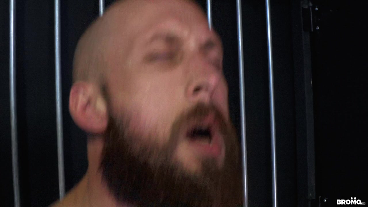 Dustin Steele & Axel Kane in Cellmates - BROMO