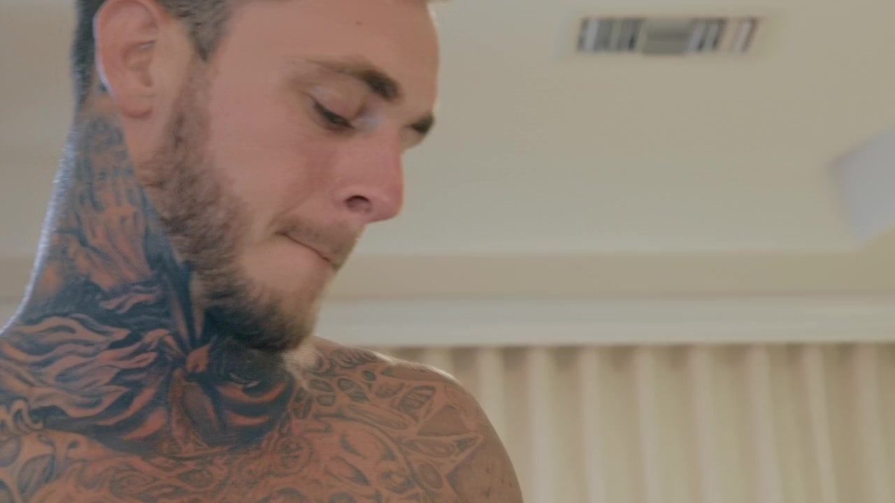 Draven Navarro & Brian Michaels in Back That Ass Up - BROMO