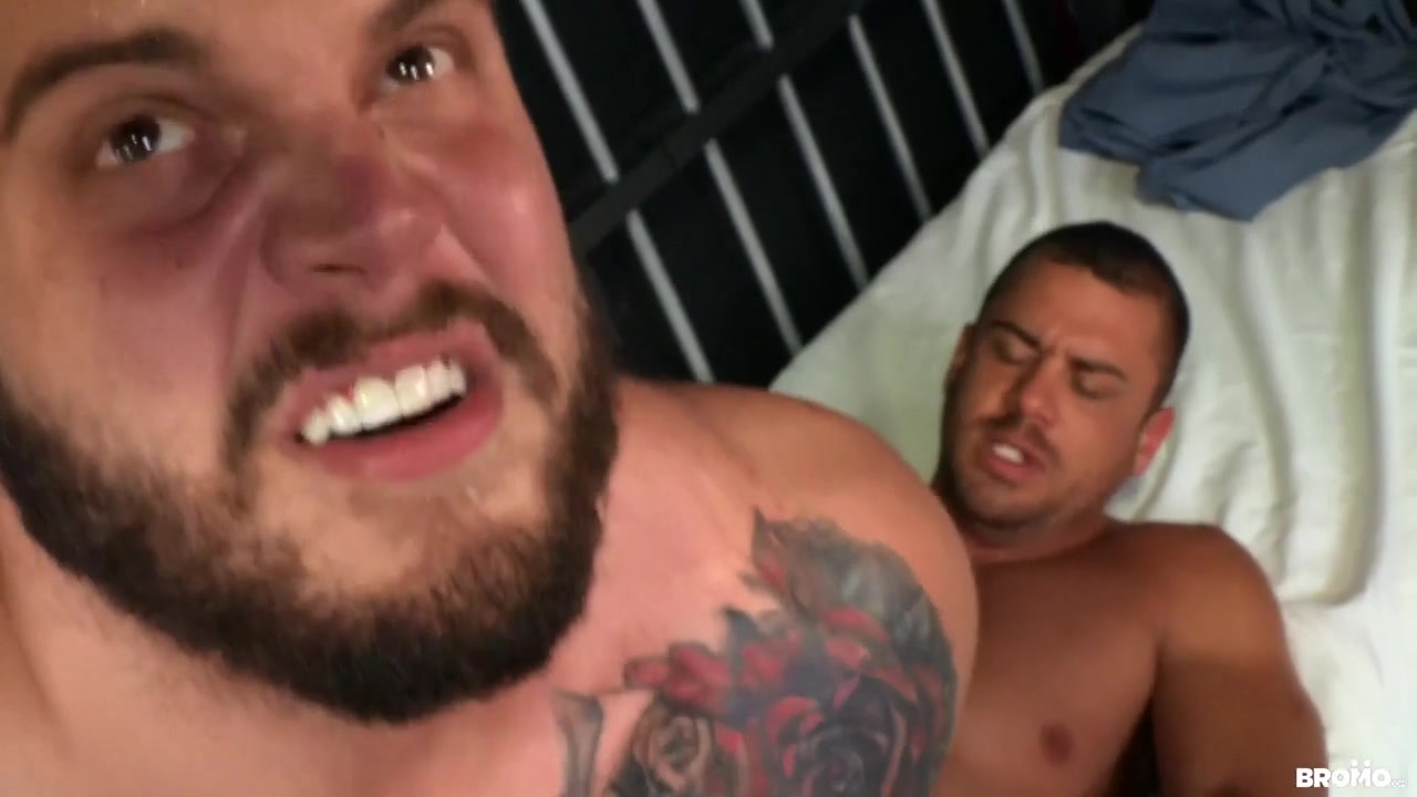 Daxx Carter & Darin Silvers in Cellmates 2 - BROMO