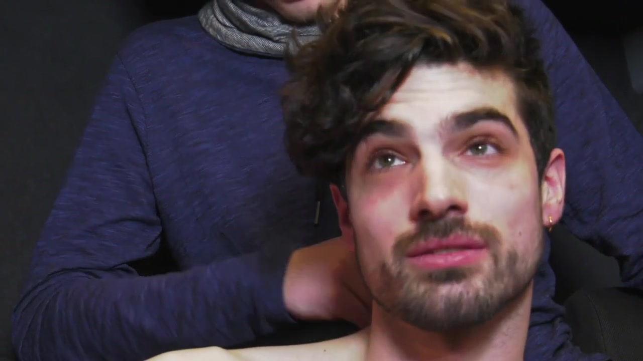 Boys fuck in a bus, part 1 - CrunchBoy
