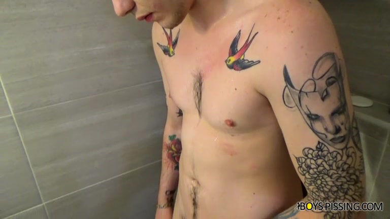 Wet Shower Jerk Off Fun - Ryan Fields