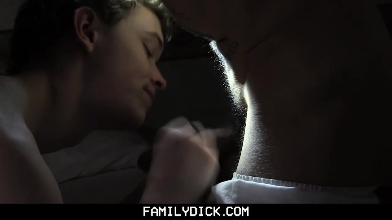 FamilyDick - I Sucked My Trash StepDaddy's Dick In The Dark