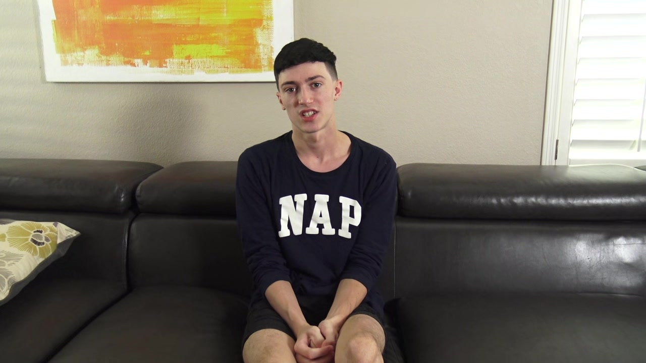 8teenBoy newcomer Kurt Niles shows off his big dick