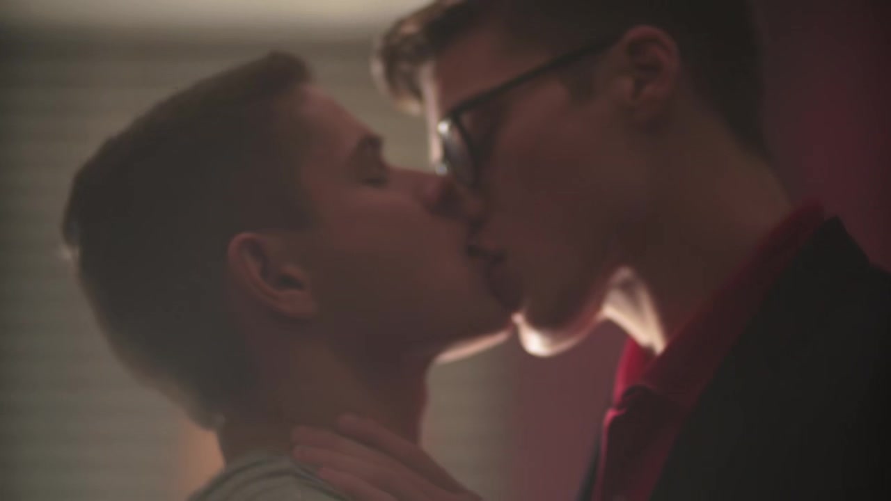 Hung Helix jock Blake Mitchell plows bubble butt twink Dylan Hayes RAW