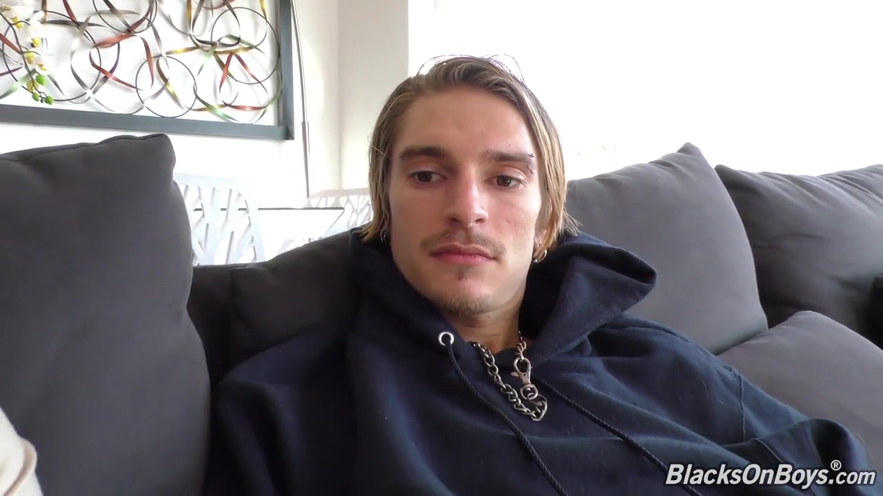 Derrick Lynch - DogFartNetwork