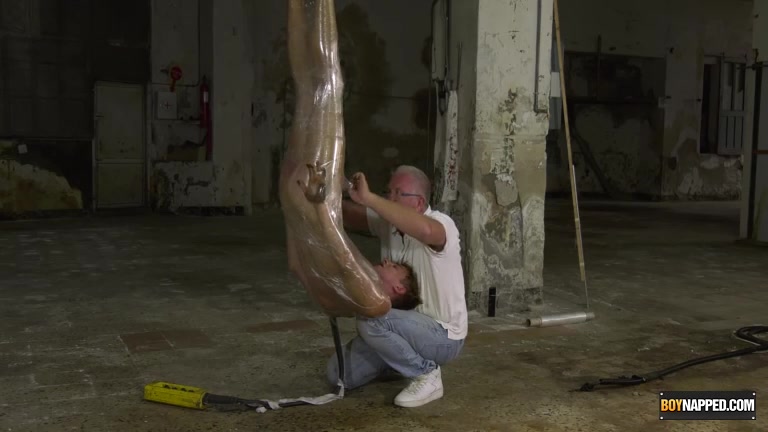 Hanging Like A Piece Of Meat - Ariel Black & Sebastian Kane - Boynapped