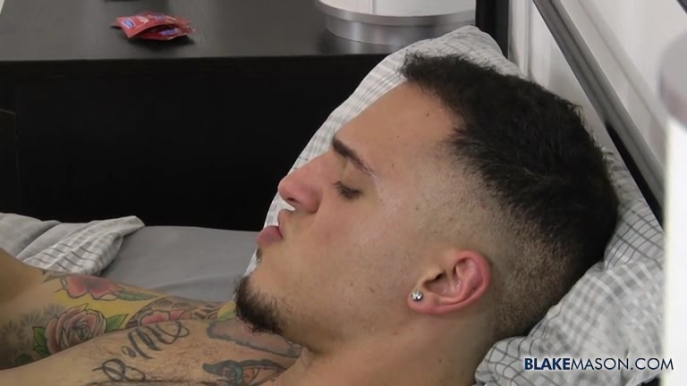 A Hardcore Fuck With Foreskin Docking! - Leo-Rex Bunny & Xavier Sibley - BlakeMason