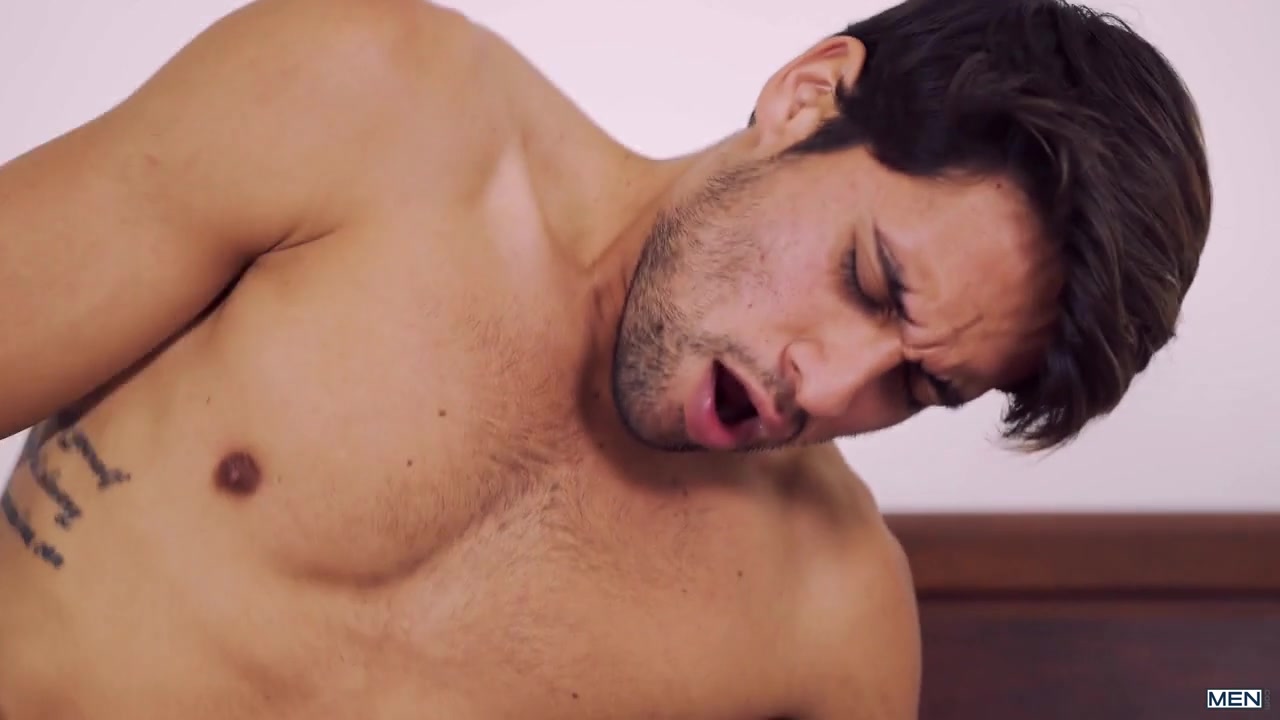 Arad Winwin & Titus in Living That Ho Life 1 - MenNetwork