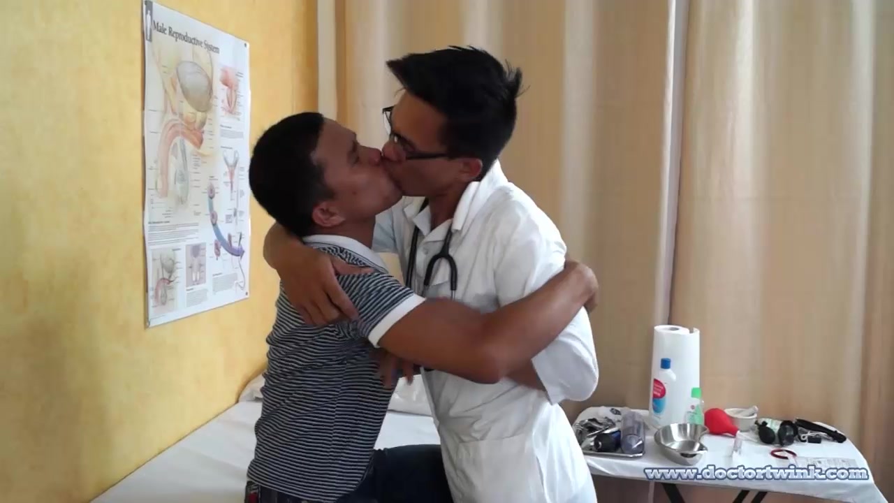 Doctor, You're So Anal! - DoctorTwink