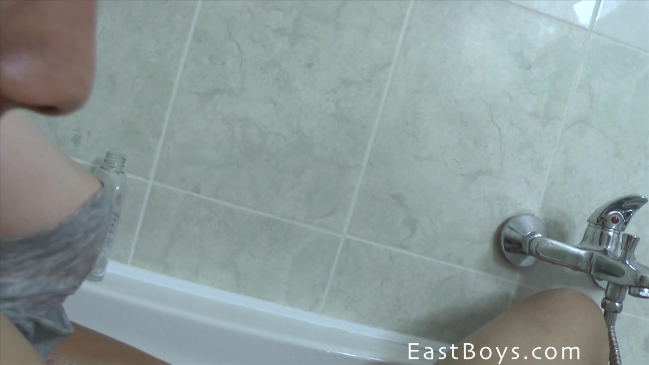 Carlito Cum - EastBoys