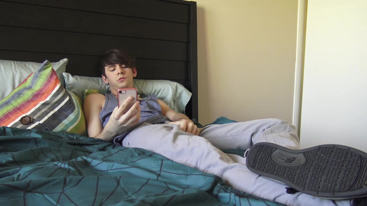 Latin twink Nicholas Romero rides 8teenBoy Caleb Gray bareback