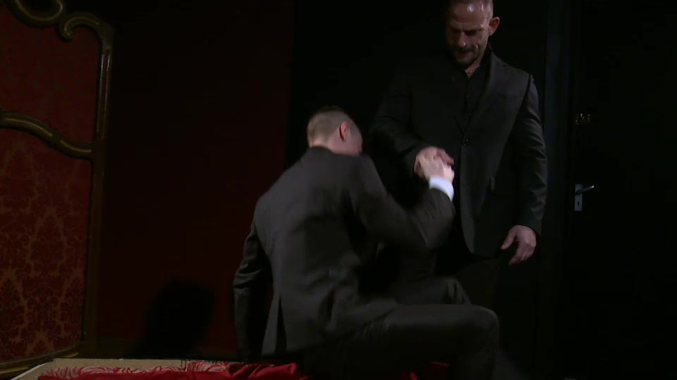 Twelve Fucks And A Funeral, 4 - Jp And Samuel Colt - UKNakedMen