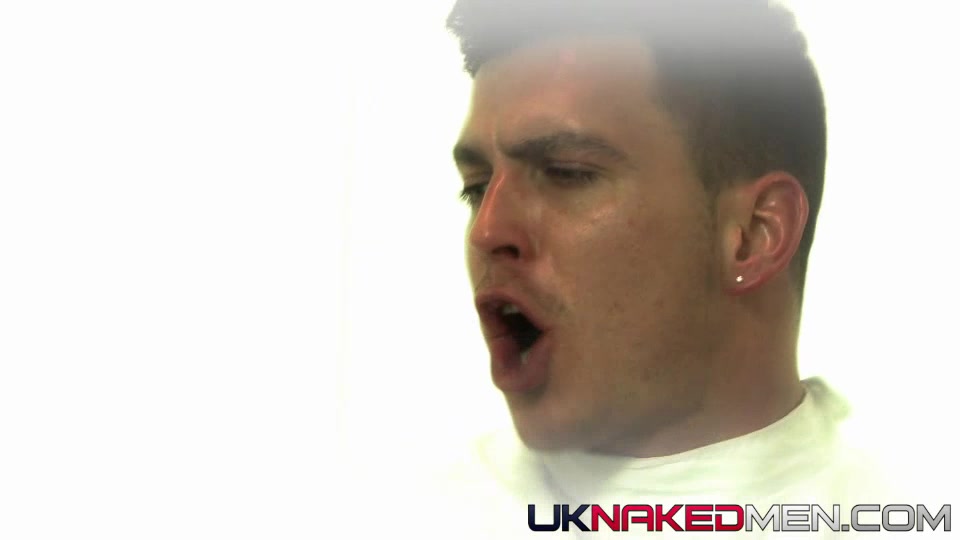 Paddy Obrian And Marco Sessions - UKNakedMen