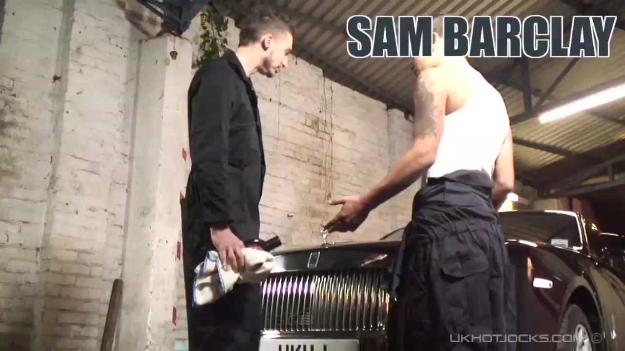 Sex On Cars - How We Roll - UKHotJocks