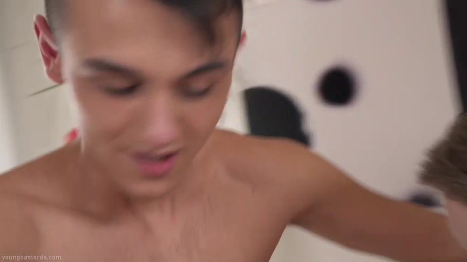 An Appointment For Raw Gay Doctor Sex - UKHotJocks
