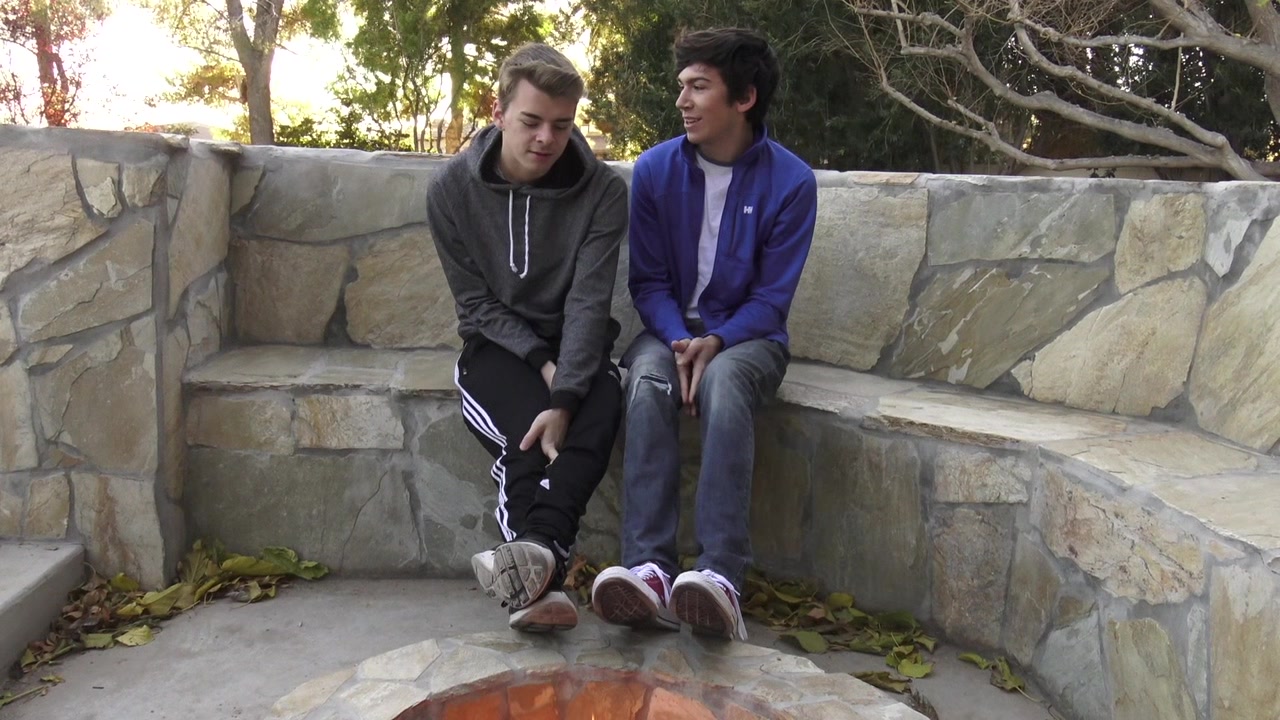 Big dick 8teenBoy twinks Jared Scott & Ethan Helms flip fuck bareback