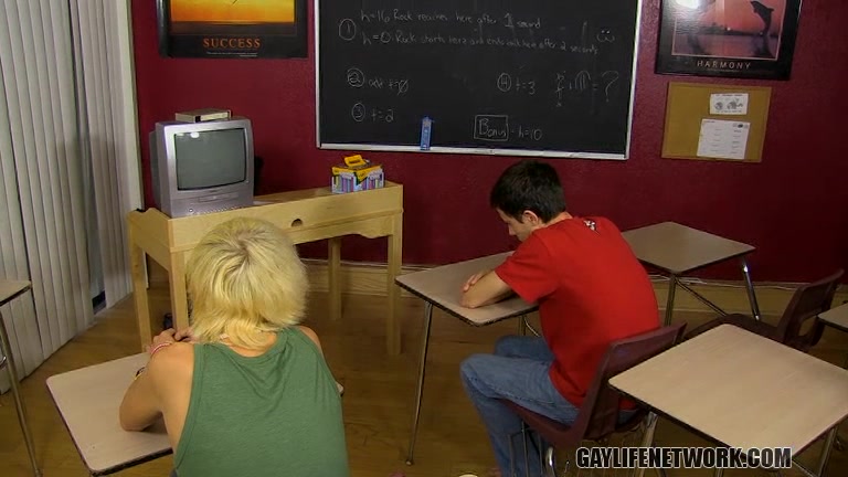 Conner Bradley Ryan Morrison - When the Teacher is Hungover... - TeachTwinks