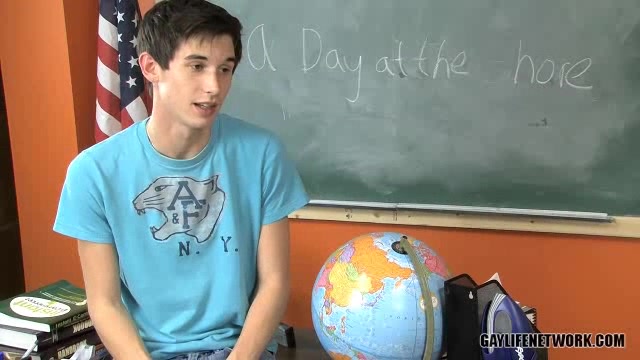 TA Fucks the Twink student 18+ - TeachTwinks