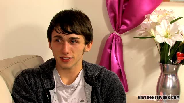 What#092;s So Sexy About Lolipops? - OurBoyfriends
