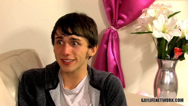 What#092;s So Sexy About Lolipops? - OurBoyfriends