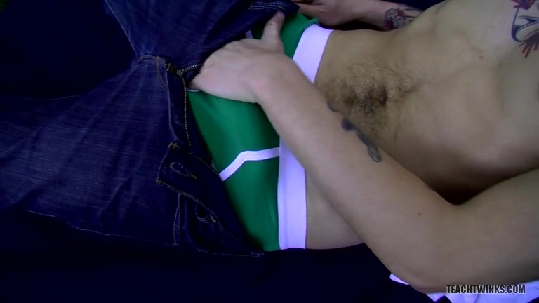 Wanking In The Woods With Chris - Chris Porter - TwinklightTV