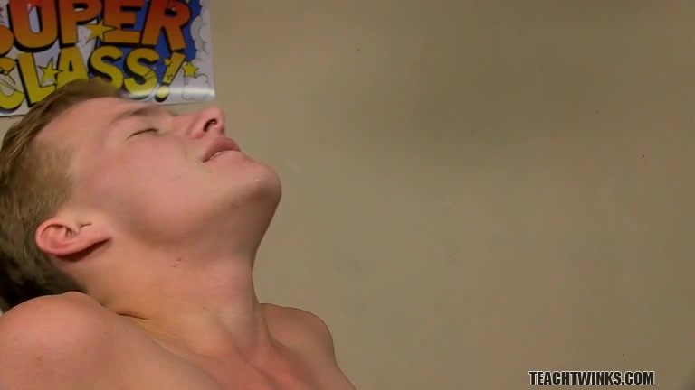Twink Boys Classroom Cock Fun! - Benjamin Riley And Billy London - TeachTwinks