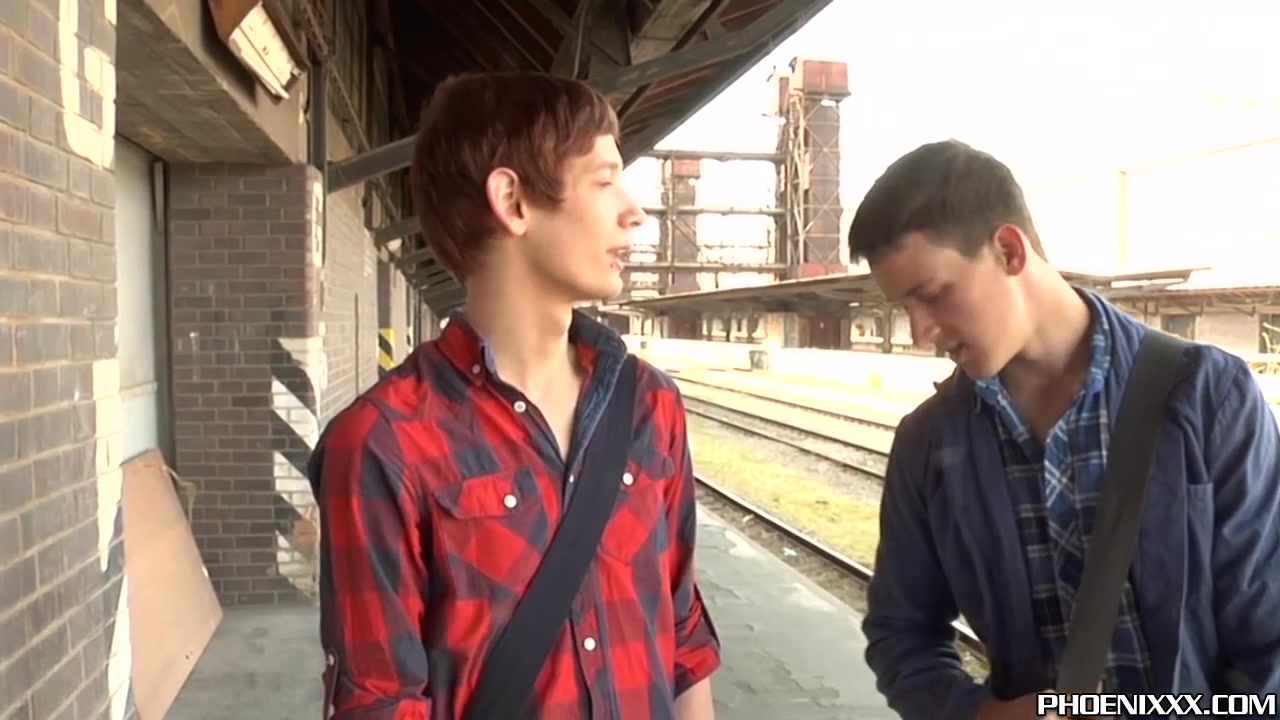 Hot twink slamming friends tight asshole