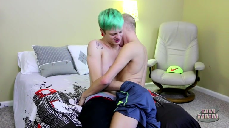 Bareback teen 18+ Boys Boner Loving - Jason Valencia Trey Ryan - BoyCrush