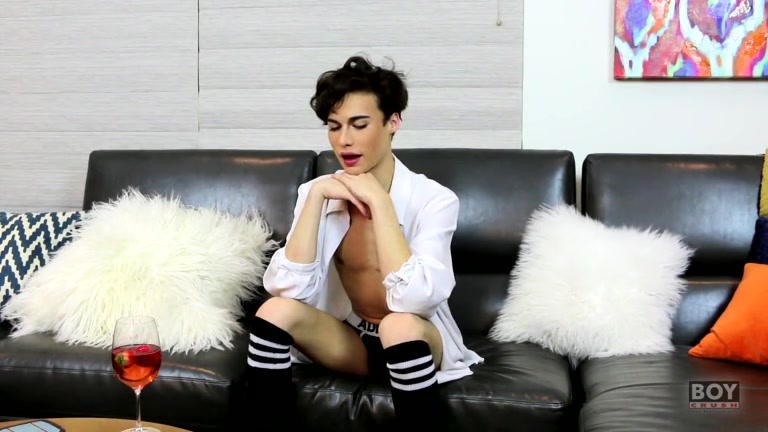 On The Couch With Sexy Greco - Greco Rai - BoyCrush