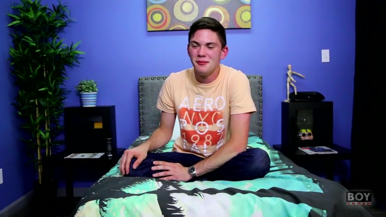Rubbing One Out With Michael - Michael Klein - BoyCrush
