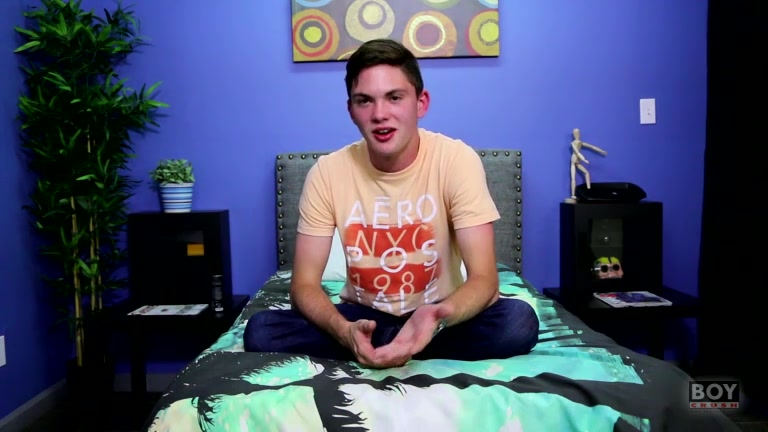 Rubbing One Out With Michael - Michael Klein - BoyCrush