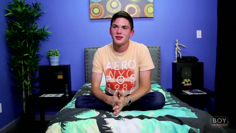 Rubbing One Out With Michael - Michael Klein - BoyCrush