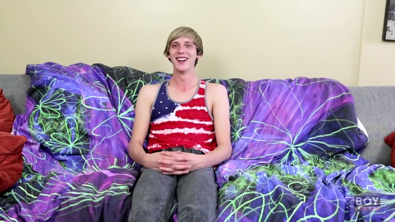 Hung Boy Kyle Is A Bit Slutty - Kyle Rhodes - BoyCrush