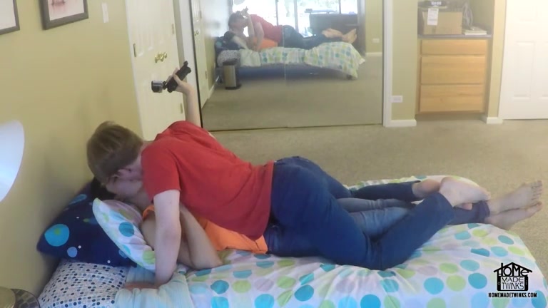 A Sensual Bareback Cummy Mess! - Alex Aria Taylor Tyce - BoyCrush