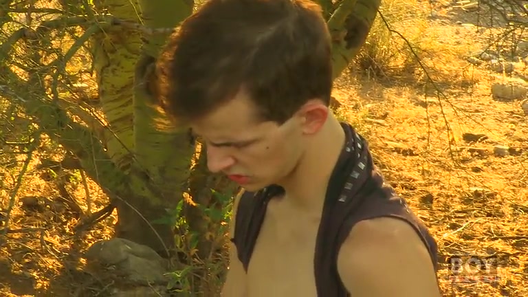 Outdoor Anal Play For Twink Lovers - Jasper Robinson And Jason Valencia - BoyCrush