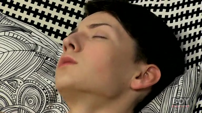 Riding A Dildo To Get That Load - Benjamin Riley - BoyCrush