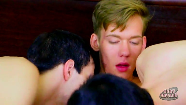 A Bareback Celebration! - Carmen Delano Jasper Robinson Tyler Thayer - BoyCrush