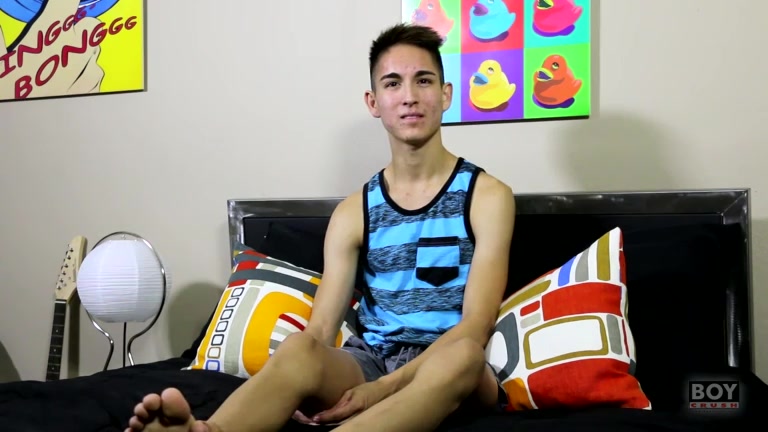 Interviewing Sexy Steven - Steven Peters - BoyCrush