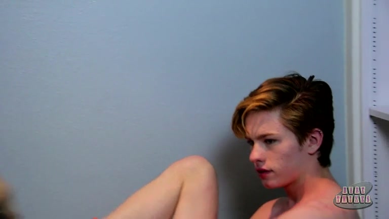 Ball Slapping Bareback Fuck! - Jasper Robinson Nico Michaelson - BoyCrush