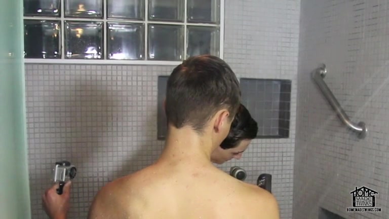 Bathroom Bareback Boyfriends - Matthew Cole Trey Bentley - BoyCrush
